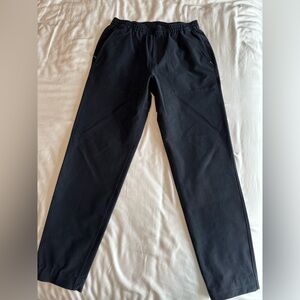 Lululemon Utilitech Pull-On Classic-Fit Pant